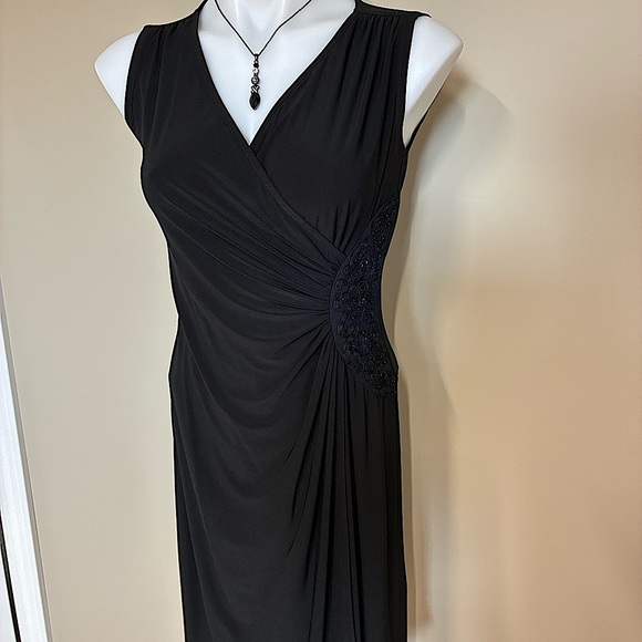 NWT Black Cleo Dress; Partial Side Ruching with Beading & Embroidery Detail; 2P - Picture 4 of 16